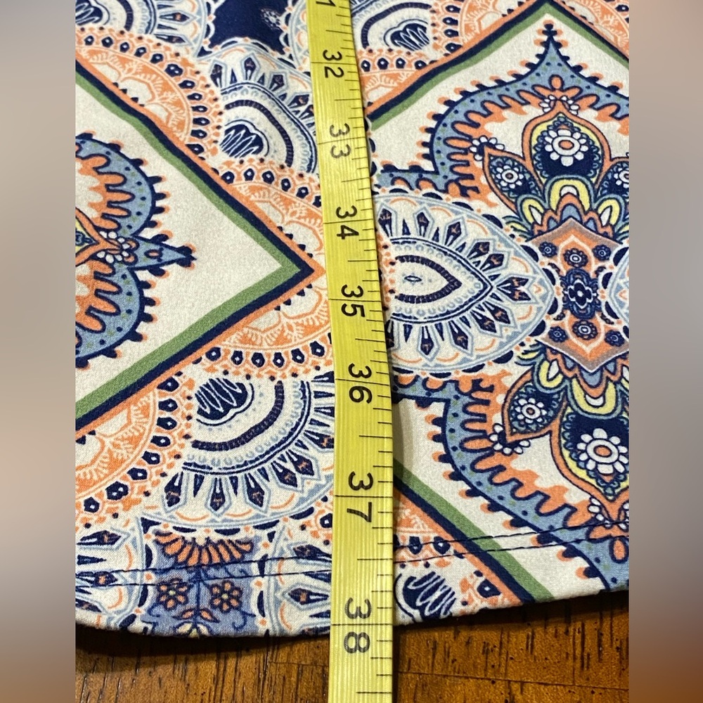 Just Be Blue & Orange geometric Patterned Short Sleeve Dress. Size medium. - Picture 8 of 10